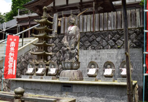 ぽっくり極楽地蔵尊と六地蔵尊